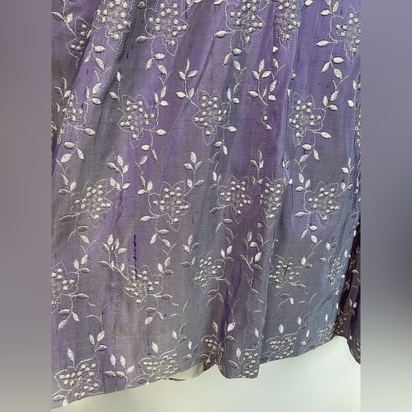 Favourbrook Silk Embroidered Evening Jacket / Coat in Lilac Purple & White, 6 - Picture 10 of 15